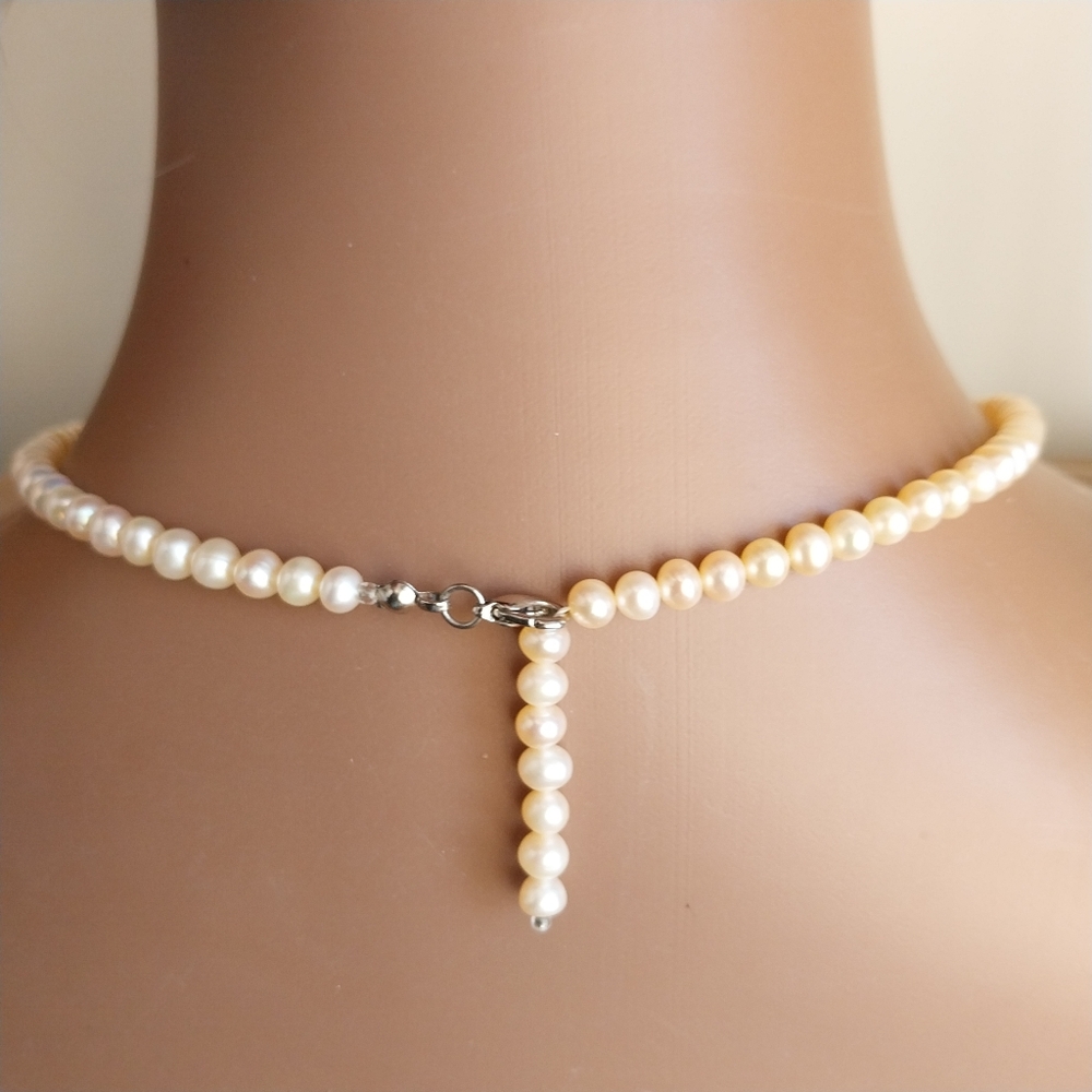 Freshwater Pearl Necklace - Picture 5 of 14